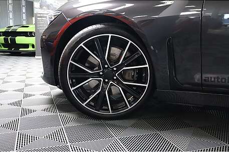BMW 740 740d xDrive Executive, Bower, Massage, TV-Fond, 