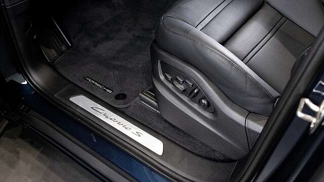 Porsche Cayenne S E-Hybrid*MJ 2026*SpDesi*SpAbg*Pano*ACC
