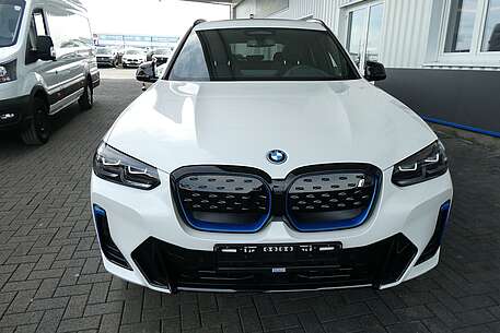 BMW iX3 iX3 Inspiring M Sport, Panoramadach, LED