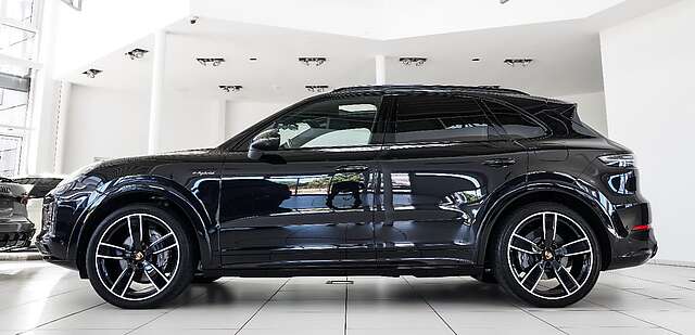 Porsche Cayenne E-Hybrid SportDesign Pano Burmester® 3D