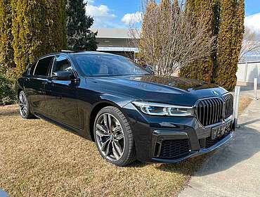 BMW M760 M760 Li xDr V12 6.6 3xTV Executive Lounge Night