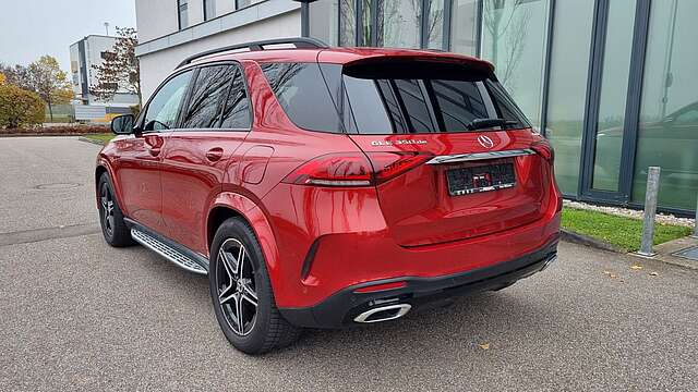 Mercedes-Benz GLE 350de 4M AMG Pano Airmatik AHK HiFI B. Night