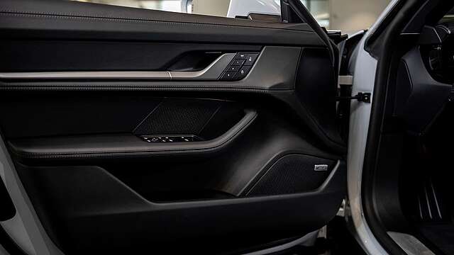 Porsche Taycan Sport Turismo*Pano*Luft*ACC*Matrix*BOSE