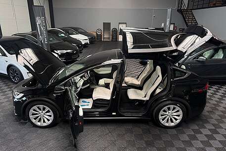 Tesla Model X MODEL X 100D | FULL SELF DRIVE | MCU2 | 6 SEAT |