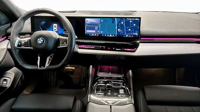 BMW 530 e xDrive Touring M Sport*DrivAss*InnoPaket
