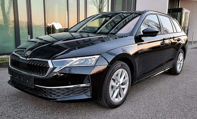 Skoda Octavia Combi 2.0 TDI DSG Select+ACC*AHK*KEYLESS