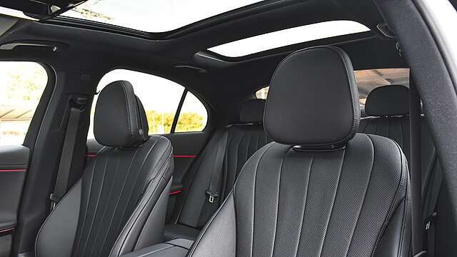 Mercedes-Benz E 450 AVANTGARDE Mild Hybrid 4MATIC