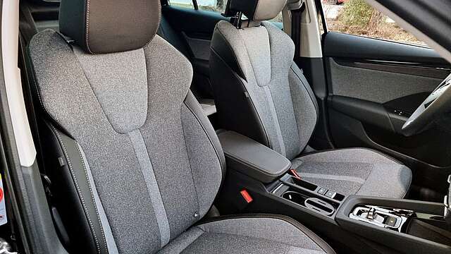 Skoda Octavia Combi 2.0 TDI DSG Select+ACC*AHK*Individ
