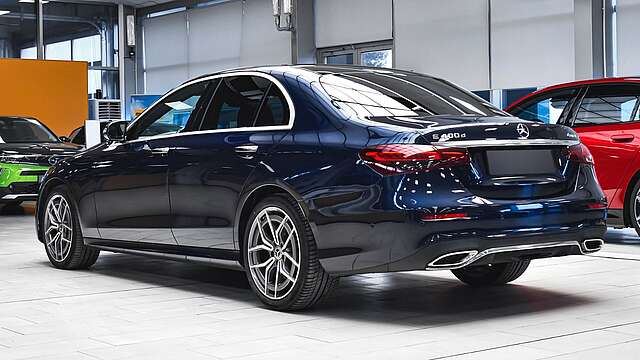 Mercedes-Benz E 400d AMG Line 4MATIC