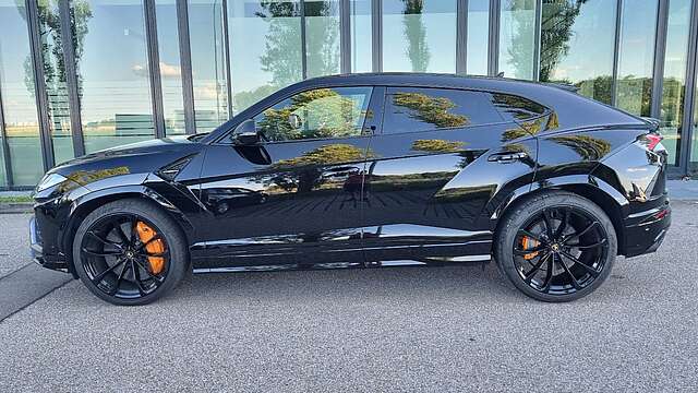 Lamborghini Urus 4.0 V8/23&apos;&apos;/Pano/HUD/Anima/360