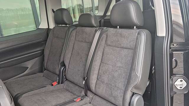 Volkswagen Caddy Maxi Style 1.5TSI DSG 7Sitze Kamera 5J-Gar