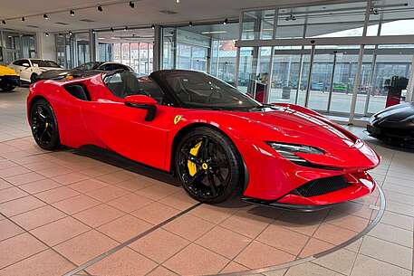 Ferrari SF90 SF90 Spider Racing Seats/Lift/JBL