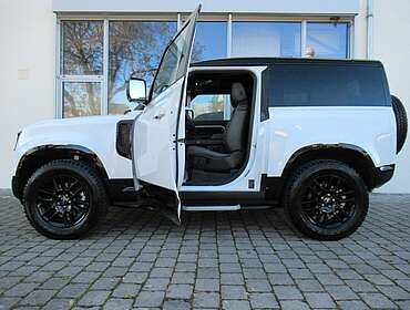 Land Rover Defender D3.0 X-DYNAMIC SE 90 BLACK PACK 360°PANO+KEYLESS
