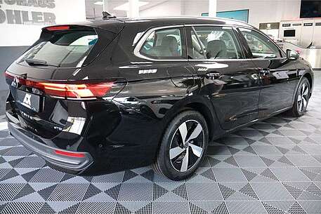 Volkswagen Passat Variant Passat Variant 1.5 eTSI 110 kW Business Massage 