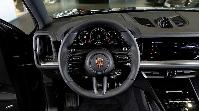 Porsche Cayenne S E-Hybrid*MJ 2026*SpDesi*SpAbg*Pano*ACC