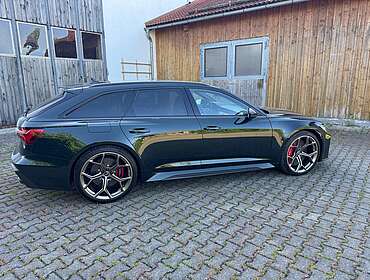 Audi RS6 RS6 Avant - Performance Audi Exclusive Tiptronic