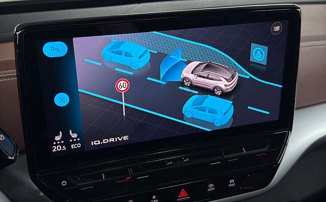 Volkswagen ID.4 Pro Performance Tech 150 kW/82 AHK ACC 360°