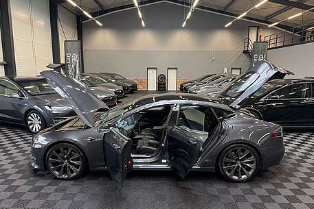 Tesla Model S MODEL S LONG RANGE RAVEN | AP 3.0 | 21 INCH |