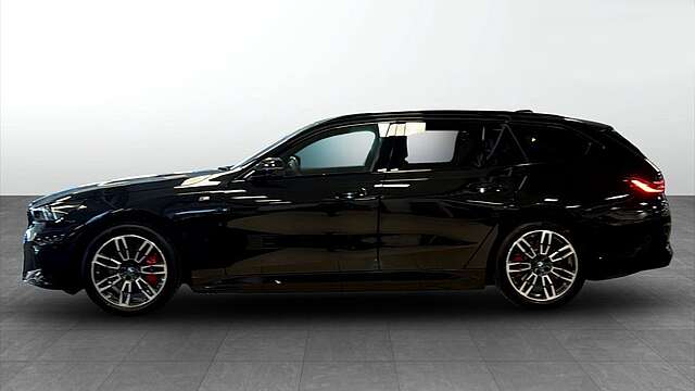 BMW i5 xDrive40 Touring*M Sport Pro*DrivAss*ParkAss