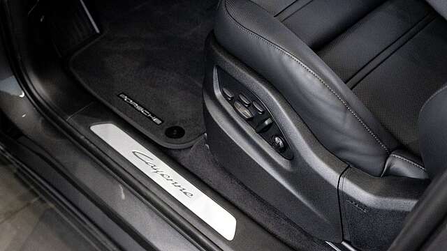 Porsche Cayenne Coupe E-Hybrid*SpDes*SpAbg*PASM*Luft*LED