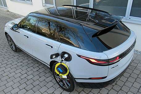 Land Rover Range Rover Velar MY25 P400e DYN HSE LUXUS HEAD 3D 750W+BELÜ NP113