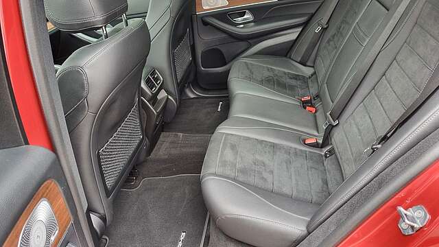 Mercedes-Benz GLE 350de 4M AMG Pano Airmatik AHK HiFI B. Night