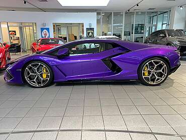 Lamborghini Revuelto REVUELTO STOCK