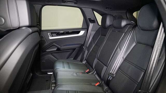 Porsche Cayenne S E-Hybrid*2025*SpAbg*HuD*Memo*LED*Pano