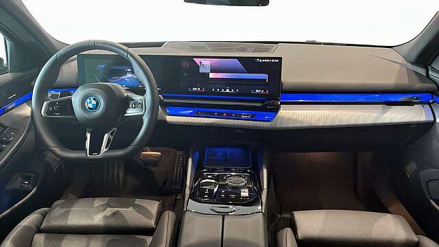 BMW i5 Touring xDrive40*M Sport Pro*Innovat*DrivAss