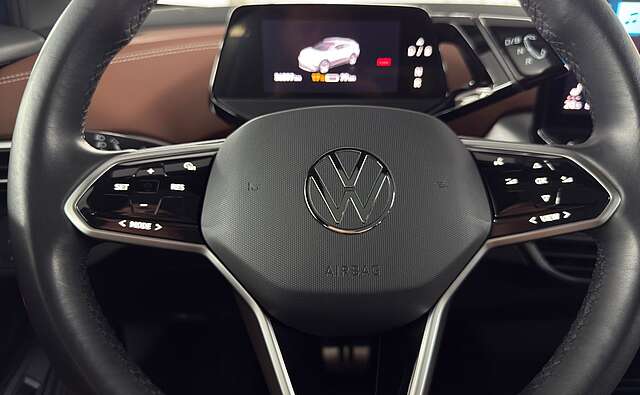 Volkswagen ID.4 Pro Performance Tech 150 kW/82 AHK ACC 360°