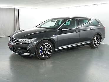 Volkswagen Passat Variant Passat Variant GTE Pano AHK Business ACC ErgoAct