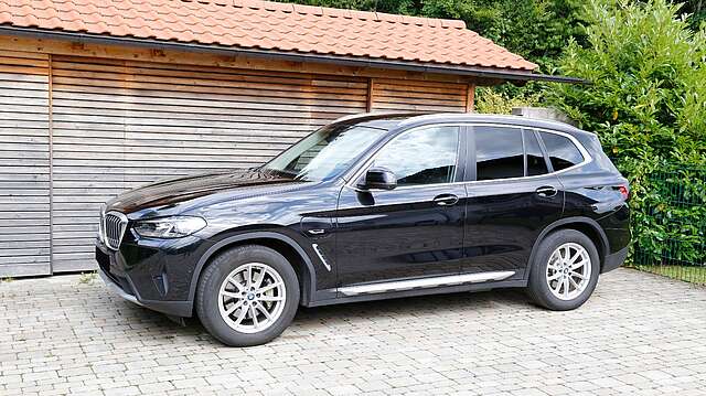 BMW X3 xDrive 30e HeadUp,CockpitPro,DrivingAssis,AHK