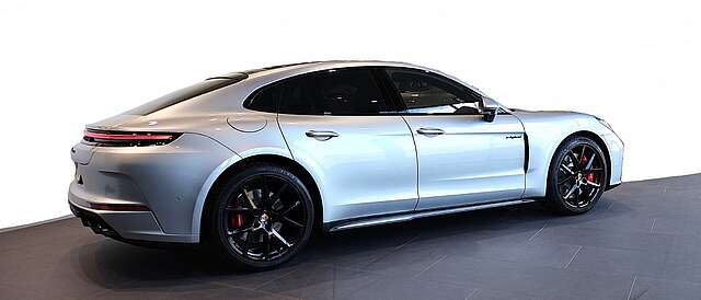 Porsche Panamera 4S E-Hybrid*SpDes*SpAb*HuD*ACC*Memory*
