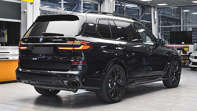 BMW X7 M60i xDrive MHEV Sportautomatic