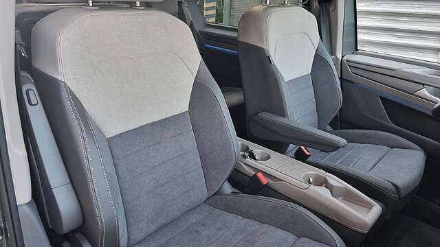 Volkswagen T7 Multivan STYLE 5J-Ga AHK Matrix LÜ Lang LP82€