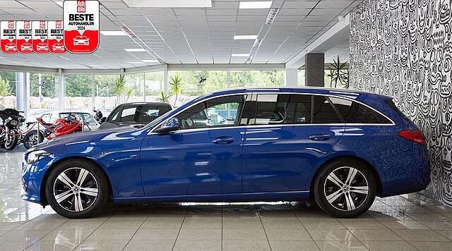 Mercedes-Benz C 220 d AVANTGARDE*MBUX*DIGITALLIGHT*DISTR*LEDER