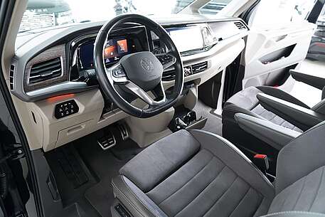 Volkswagen T7 Multivan T7 Multivan Style eHybrid Pano 7 ACC H&amp;K