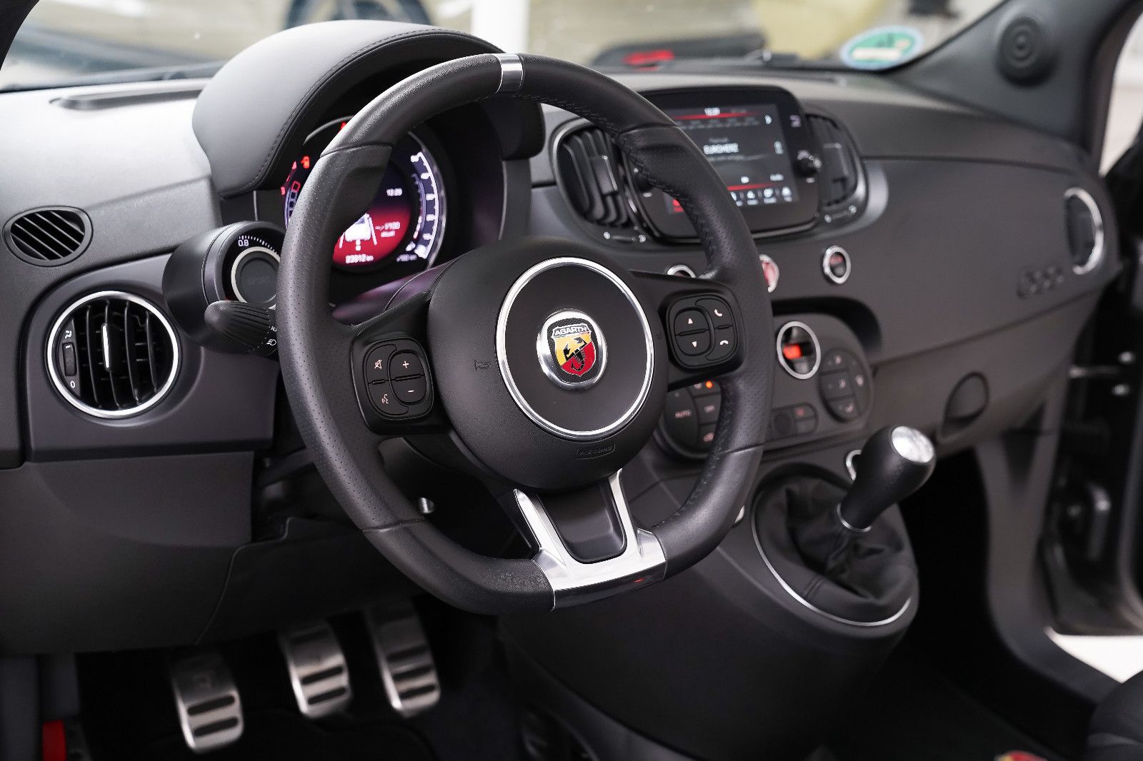 Abarth 595C Abarth 500 Cabrio 1.4 T-Jet 16V, F595 C
