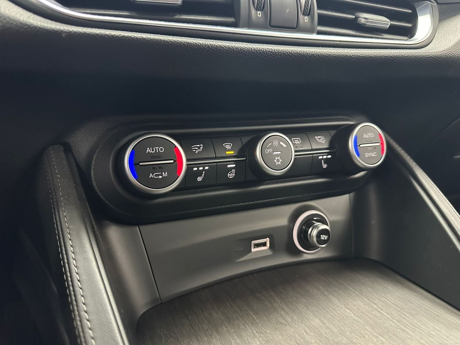 Alfa Romeo Stelvio Stelvio Super Q4 LUSSO*SPUR*KAMERA*MEMORY*SITZH*