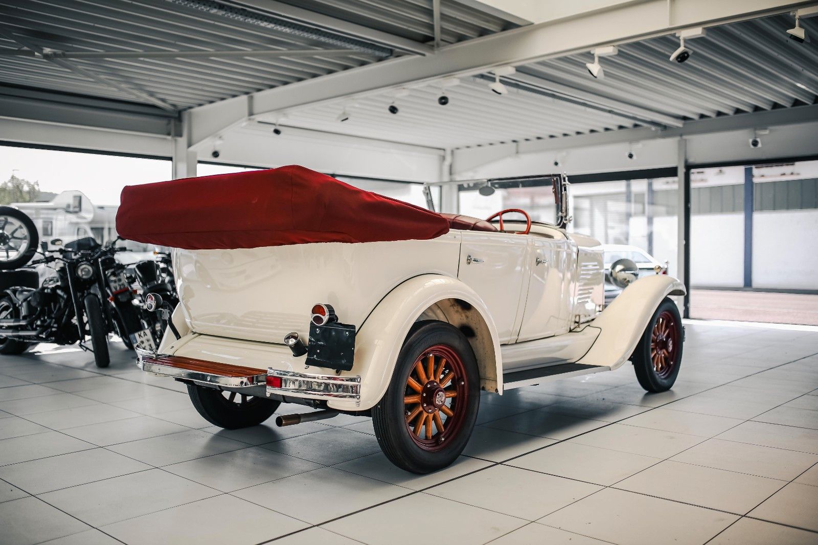 Andere Andere Willys Overland Knight 87