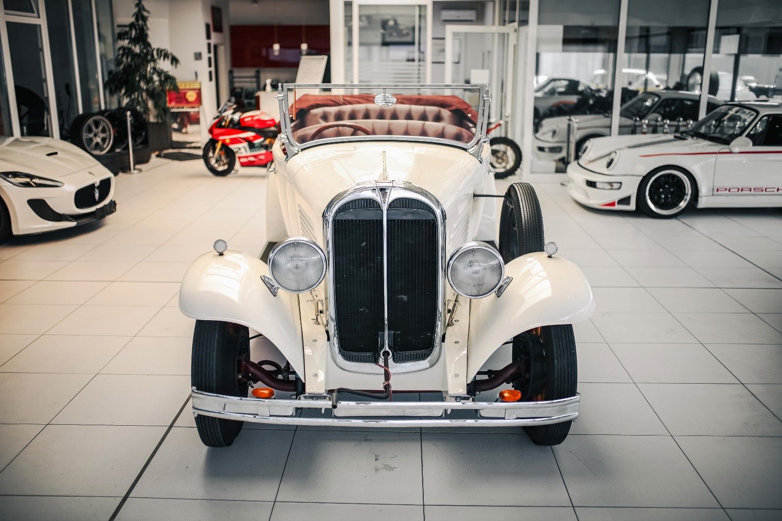Andere Andere Willys Overland Knight 87