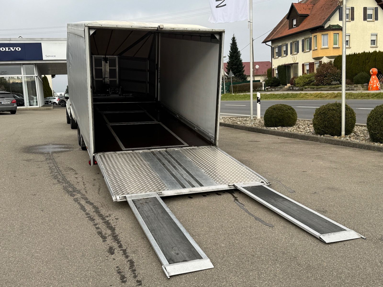 Andere MOETEFINDT FTP235 Geschlossener Planenaufbau