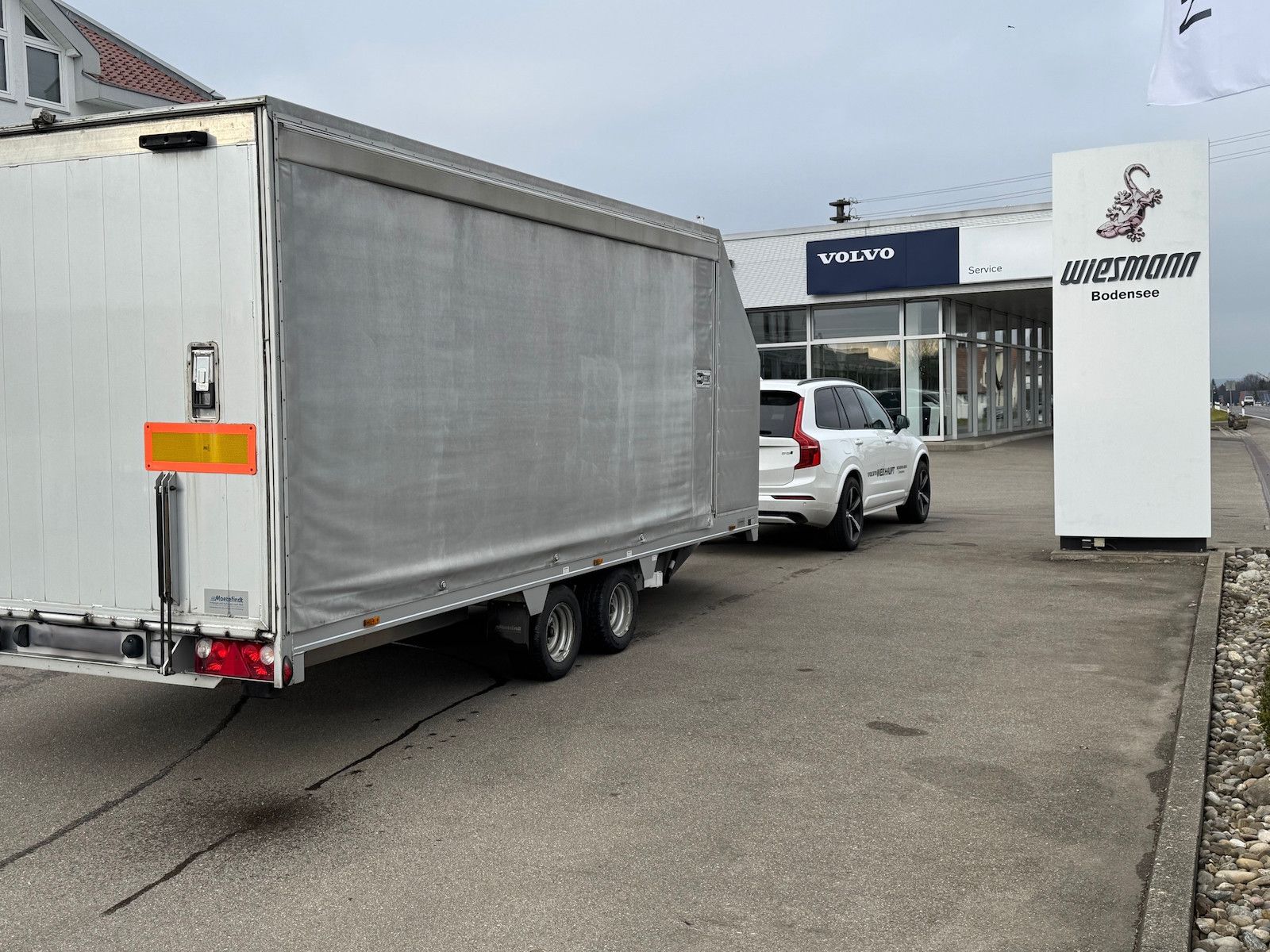 Andere MOETEFINDT FTP235 Geschlossener Planenaufbau
