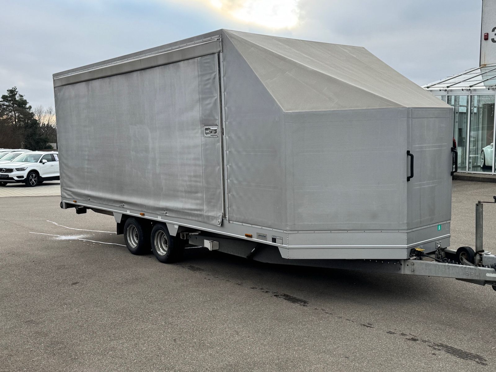 Andere MOETEFINDT FTP235 Geschlossener Planenaufbau