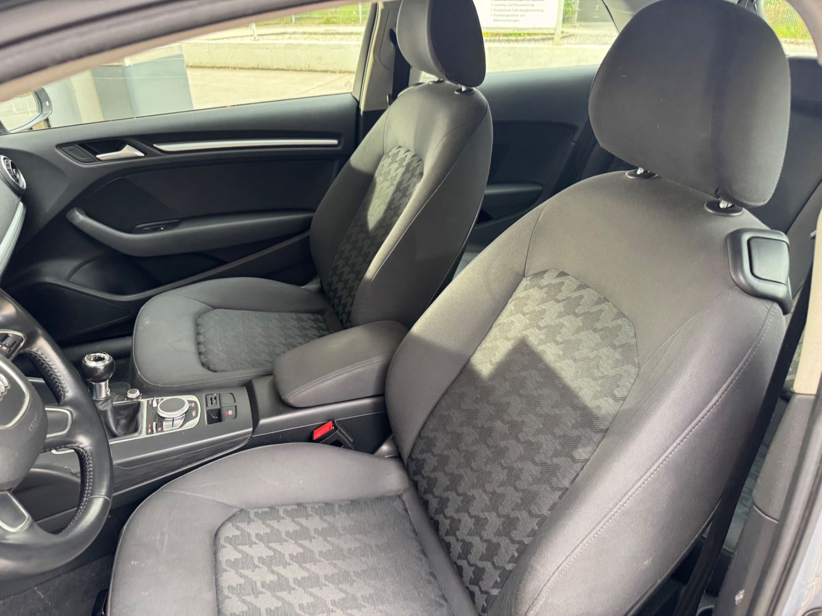 Audi A3 A3 attractionNavigationPlus,Sitzheizung,XenonTOP
