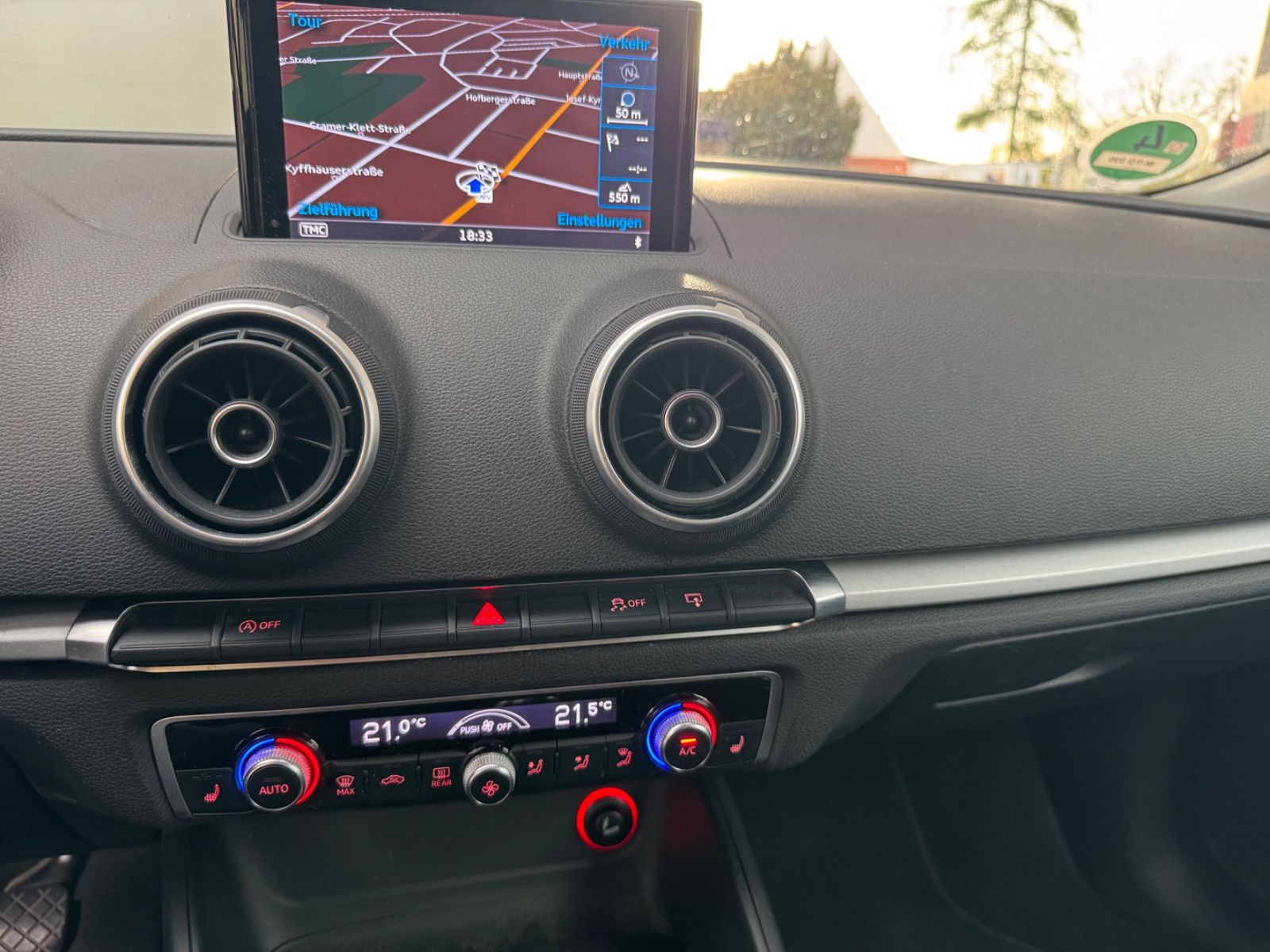 Audi A3 A3 attractionNavigationPlus,Sitzheizung,XenonTOP