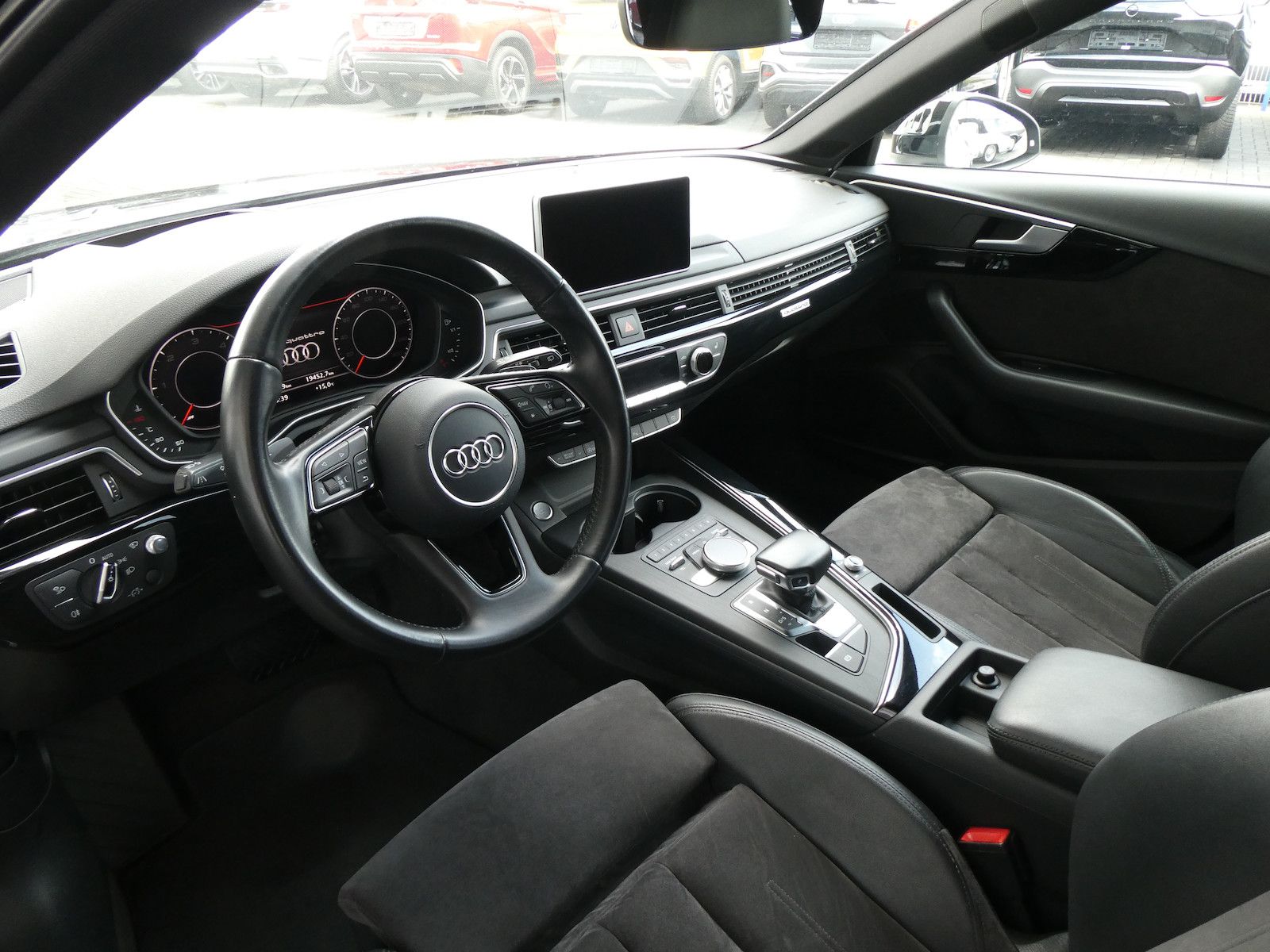 Audi A4 A4 2,0 TDI quattro sport, B&amp;O, Head-Up, Kamera