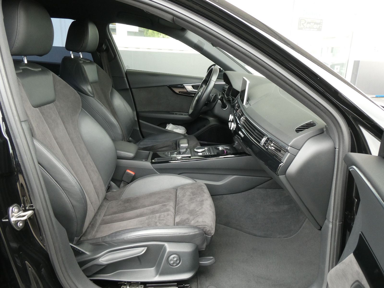 Audi A4 A4 2,0 TDI quattro sport, B&amp;O, Head-Up, Kamera