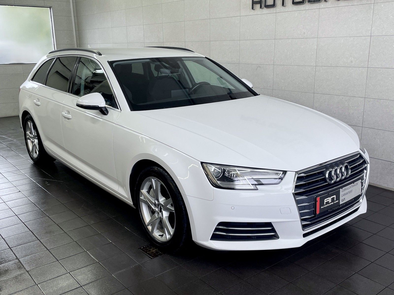 Audi A4 A4 Avant Sport Paket Xenon+Navi+KeyGo+Business