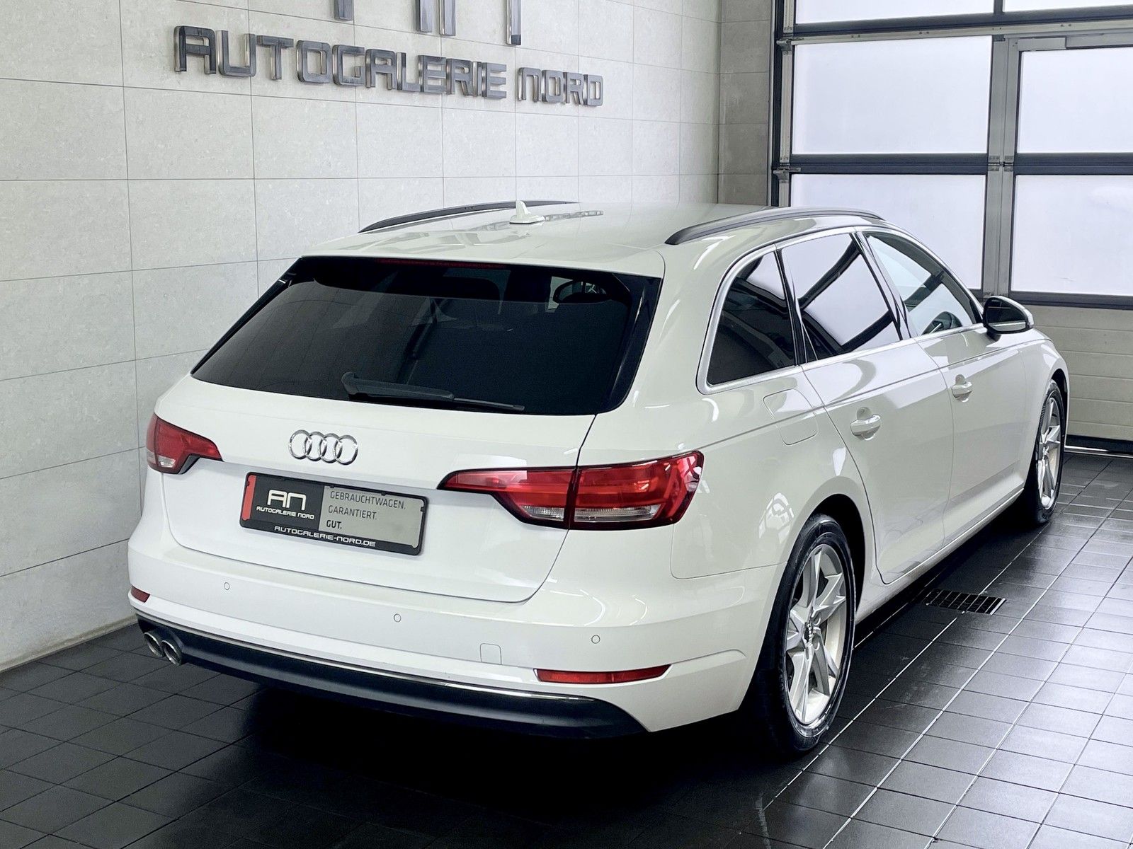 Audi A4 A4 Avant Sport Paket Xenon+Navi+KeyGo+Business